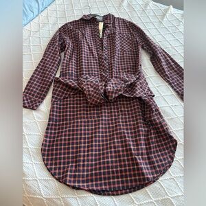 DO+BE NWT Checkered Button Down Dress. Navy and Dark Orange. Size small